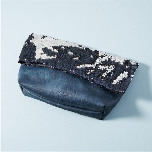 NWT Anthropologie sequin folder clutch purse in navy - Picture 2 of 8